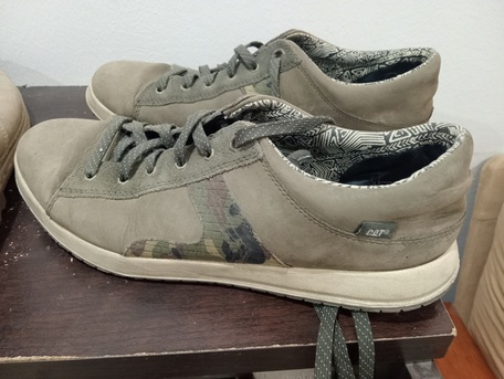Jeddah, Clothing & Accessories, SAR 100,  CAT Shoes