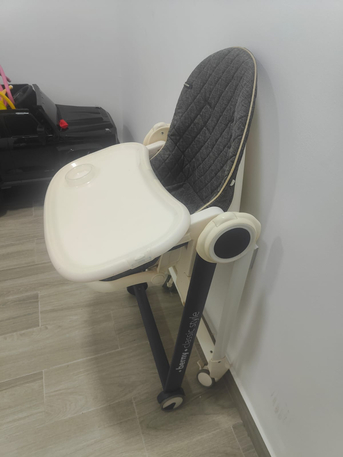 Manama, Baby & Kid Stuff, BHD 25,  Berny Classic Style High Chair