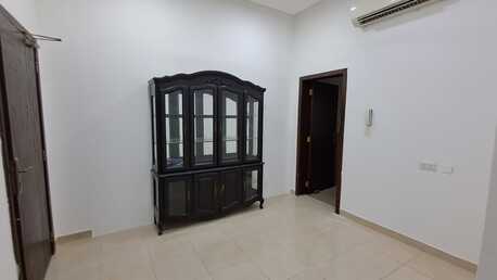 Manama, Apartments, Flats, Houses & Villas, BHD 210/month,  1 BR,  Semi Furnished Flat For Rent With UnLimited EWA