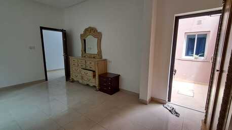 Manama, Apartments, Flats, Houses & Villas, BHD 210/month,  1 BR,  Semi Furnished Flat For Rent With UnLimited EWA
