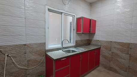 Manama, Apartments, Flats, Houses & Villas, BHD 210/month,  1 BR,  Semi Furnished Flat For Rent With UnLimited EWA