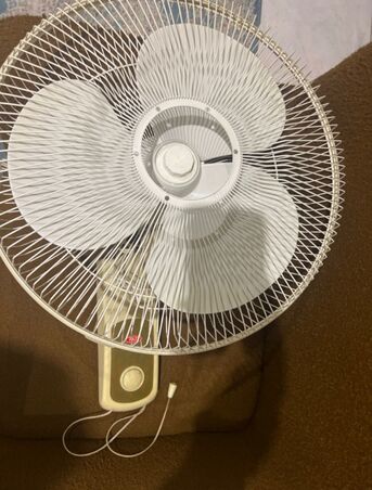 Dammam, Household Items, SAR 85,  Ceiling Fan Good Condition  -85