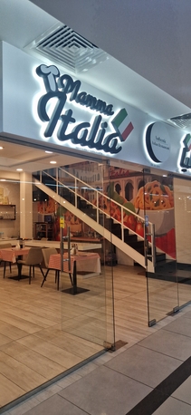 Muharraq, Jobs, Italian Chef