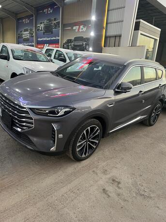 Riyadh, Vehicles, Cars & Trucks , Chery Jetour X70 EV Plus,  2025,  Automatic,  12500 KM,  Car For Sale Through Bank Transfer