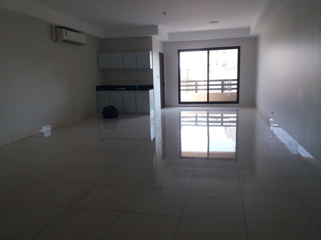 Tubli, Offices, BHD 160,  Commercial Office Flat 100 Square Miter Arya Open Spesc.1Bath.kitchen.Lift.in -((Tubli))
