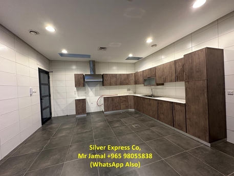Funaitees, Apartments, Flats, Houses & Villas, KWD 800/month,  3 BR,  200 Sq. Meter,  Ground Floor 3 Bedroom With Garden Villa In Finatees.