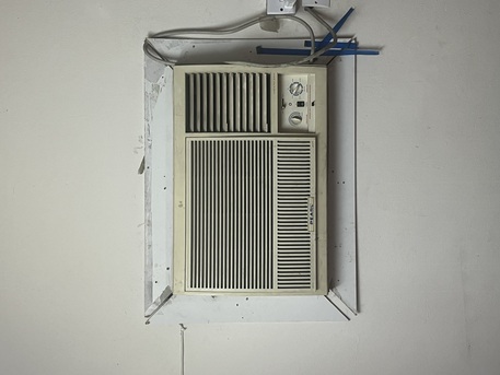 Manama, Air Conditioners, BHD 42,  Window Ac 1.5 Ton
