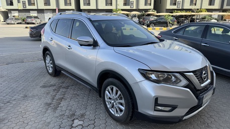 Riyadh, Vehicles, Cars & Trucks , SAR 75000,  Nissan X-Trail,  2022,  Automatic,  89000 KM,  Nissan Xtrail SV