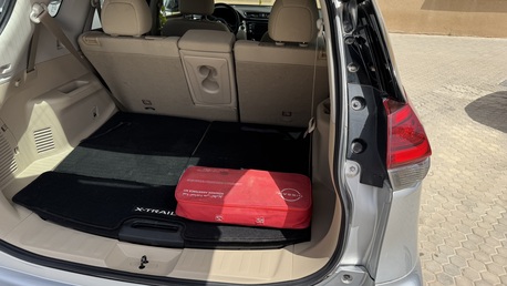 Riyadh, Vehicles, Cars & Trucks , SAR 75000,  Nissan X-Trail,  2022,  Automatic,  89000 KM,  Nissan Xtrail SV