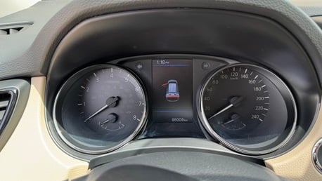 Riyadh, Vehicles, Cars & Trucks , SAR 75000,  Nissan X-Trail,  2022,  Automatic,  89000 KM,  Nissan Xtrail SV