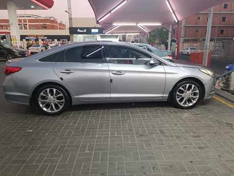 Riyadh, Vehicles, Cars & Trucks , SAR 37000,  Hyundai Sonata,  2017,  Automatic,  368000 KM,