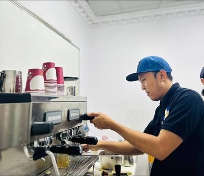 Riyadh, Jobs, Looking For 4 Philipino Male Barista To Work For Famous Coffe Brand In Dammam.