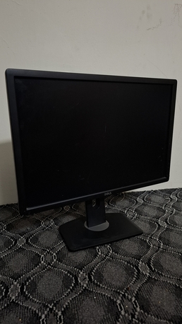 Manama, Electronics, BHD 22,  Dell Monitor 24 Inch