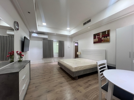 Segaya, Apartments, Flats, Houses & Villas, BHD 230/year,  1 BR,  SEGAYA STUNNING  FULLYFURNISHED SPACIOUS STUDIO APARTMENT WITH  UNLIMITED EWA +97366942050