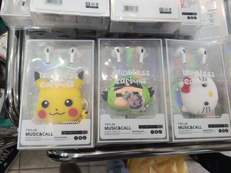 Jeddah, Electronics, SAR 13,  Character EarBuds