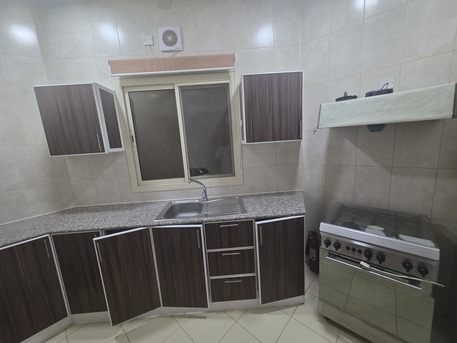 Zinj, Apartments, Flats, Houses & Villas, BHD 230/month,  2 BR,  BHD:230/month SEMI FURNISHED 2BHK APARTMENT FOR RENT ZINJ -: MUNEEB *35041493**
