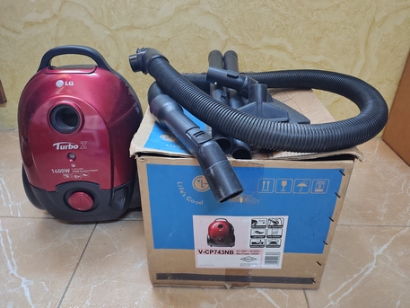 Al Malaz, Household Items, SAR 100,  LG Vacuum Cleaner
