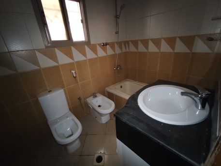 Busaiteen, Apartments, Flats, Houses & Villas, BHD 250/year,  2 BR,  Busaiteen:- Groundfloor 2Bhk Spacious Unfurnished Flat On Rent With Ewa..