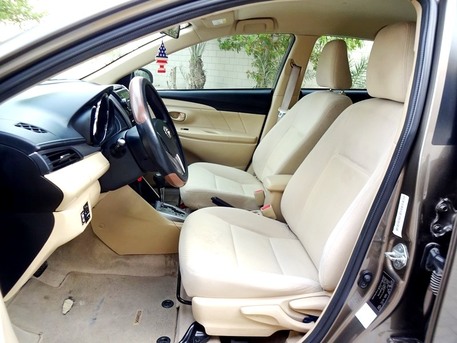 Zinj, Vehicles, Cars & Trucks , BHD 2600,  Toyota Yaris,  2014,  Automatic,  112000 KM,   SINGLE OWNER AGENT MAINTAINED FOR SALE