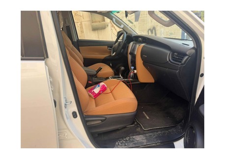 Riyadh, Pick Up & Drop Off, 🚗 2025MODEL NEW FORTUNER AVAILABLE FOR RENT