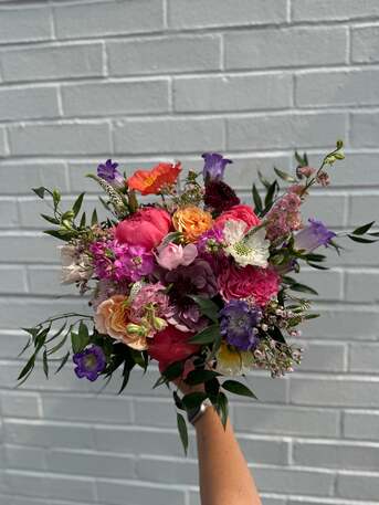 New York, Business, Best Flower Shops In Pittsburgh PA By Roots To Petals