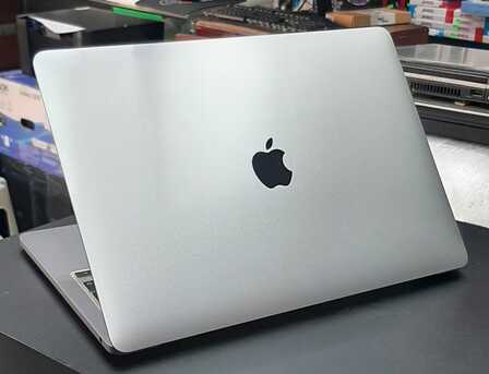 Al Sharafeyah, Computers, SAR 1350,  MacBook Pro 2019 Intel I5 Quad Core, Ram 8gb, SSD 250gb