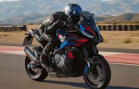 Gurgaon, Motorcycles, Explore High-Performance Superbike For Speed & Comfort - BMW M 1000 XR