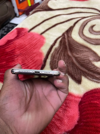 Manama, Mobile Phones, BHD 99,  Iphone 11 Pro Max 256 Gb