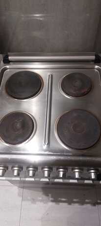 Al Aziziyah, Appliances, SAR 450,  Electrical Under Warranty Stove For Sale