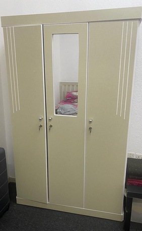 Dammam, Furniture, SAR 450,  3-doors Wardrobe Brand New Condition Price Sr 450/