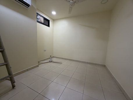 Salmaniya, Apartments, Flats, Houses & Villas, BHD 220/month,  2 BR,  2 Bedroom Flat For Rent Unlimited Ewa
