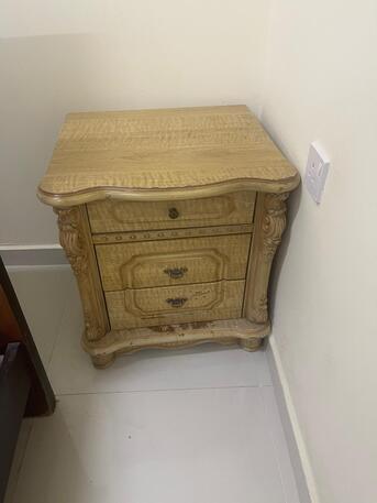 Riffa, Household Items, House Hold Items : King Size Bed, Double Coat Bed Dining Table Etc