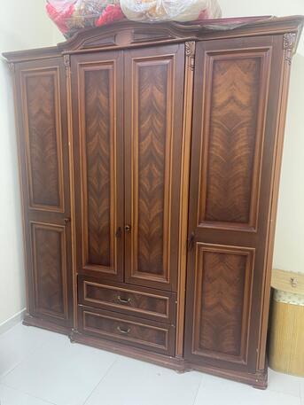 Riffa, Household Items, House Hold Items : King Size Bed, Double Coat Bed Dining Table Etc