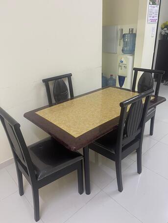 Riffa, Household Items, House Hold Items : King Size Bed, Double Coat Bed Dining Table Etc