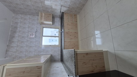 Manama, Apartments, Flats, Houses & Villas, BHD 325/month,  2 BR,  184 Sq. Meter,  Big Flat For Rent