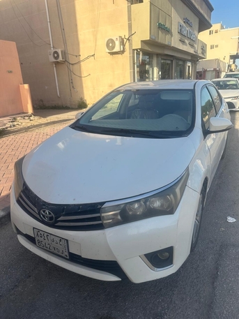 Dammam, Vehicles, Cars & Trucks , SAR 32000,  Toyota Corolla,  2014,  Automatic,  525000 KM,  For Sale:   &ndash; Full Option