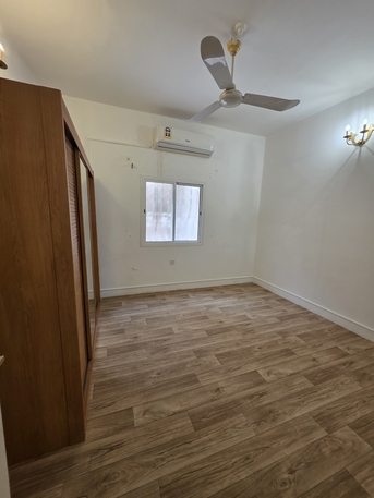 Manama, Apartments, Flats, Houses & Villas, BHD 270/null,  4 BR,  House For Rent In Manama