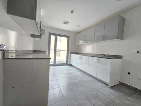 Adliya, Apartments, Flats, Houses & Villas, BHD 330/month,  2 BR,  Coformtable Apartment For Rent In Adliya | Spacious Family Living