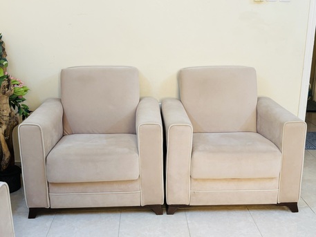 Jizan, Furniture, SAR 600,  Modern 3-Piece Sofa Set Convertible Sofa Bed + 2 Armchairs. أريكة