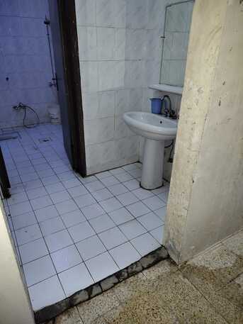 Riyadh, Villas, SAR 1800,  10,800 /- For Six-month 2 Bead Rooms,Kitchen,Bathroom Fully Furnished Near Malaz Lulu