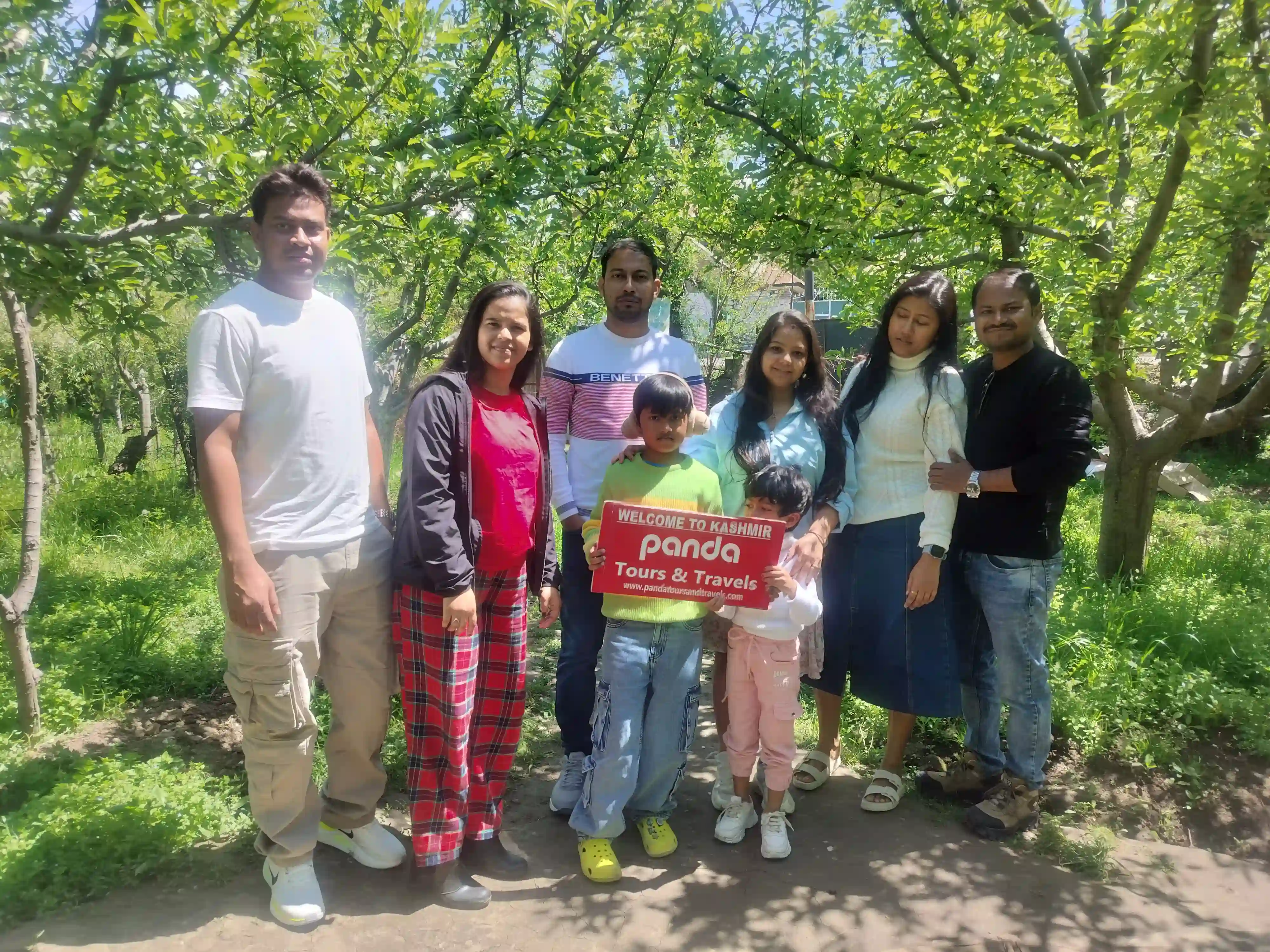 Mumbai, Travel, Expert Guide To Finding The Best Tour Operator In Srinagar Kashmir With Price