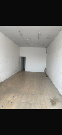 Asker, Free Items, BHD 199,  SPACIOUS SHOP/SHUTTER/GODOWN FOR REMT