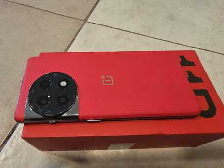 Al Sulaymaniyyah, Mobile Phones, SAR 1650,  OnePlus 11R (512GB / 18GB) - Special Edition (Solar Red)