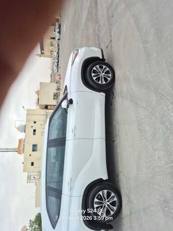 Jubail, Vehicle Lease Transfer, SAR 5000,  Highlander 4*4 Full Option Sunroof