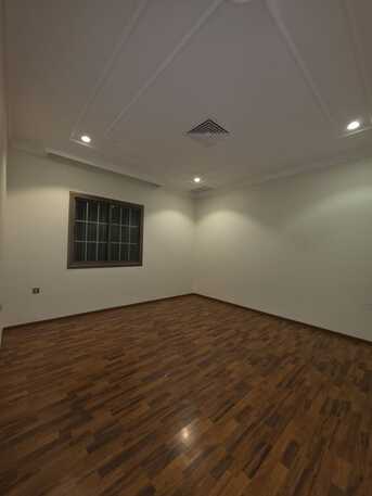 Kuwait City, Apartments, Flats, Houses & Villas, KWD 650/month,  3 BR,  Apartment For Rent In Qurtuba, 210 Square Meters