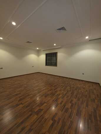 Kuwait City, Apartments, Flats, Houses & Villas, KWD 650/month,  3 BR,  Apartment For Rent In Qurtuba, 210 Square Meters