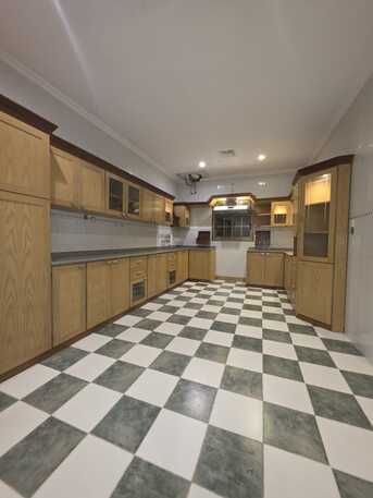 Kuwait City, Apartments, Flats, Houses & Villas, KWD 650/month,  3 BR,  Apartment For Rent In Qurtuba, 210 Square Meters
