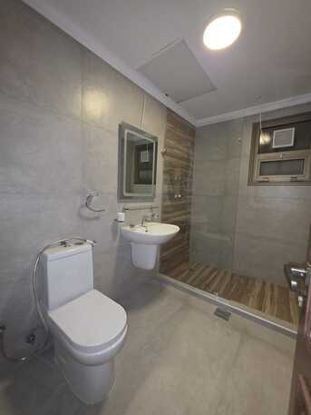 Kuwait City, Apartments, Flats, Houses & Villas, KWD 650/month,  3 BR,  Apartment For Rent In Qurtuba, 210 Square Meters