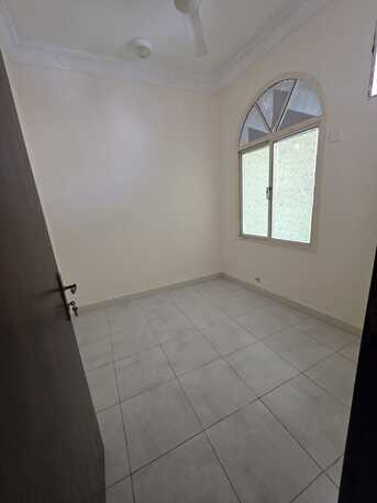 Manama, Offices, BHD 140,  2BHK OFFICE(COMMERCIAL) FLAT FOR RENT  140BD IN UMMULHASSAM