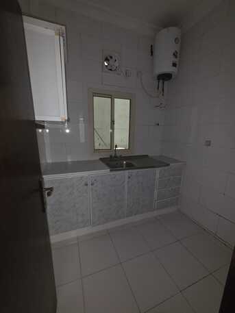 Manama, Offices, BHD 140,  2BHK OFFICE(COMMERCIAL) FLAT FOR RENT  140BD IN UMMULHASSAM